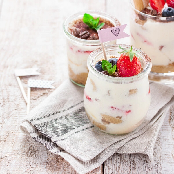 tiramisu s cucoriedkami a citrónom