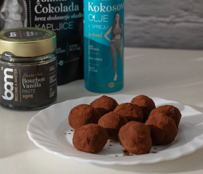 avokádové lanýze s horkou cokoládou