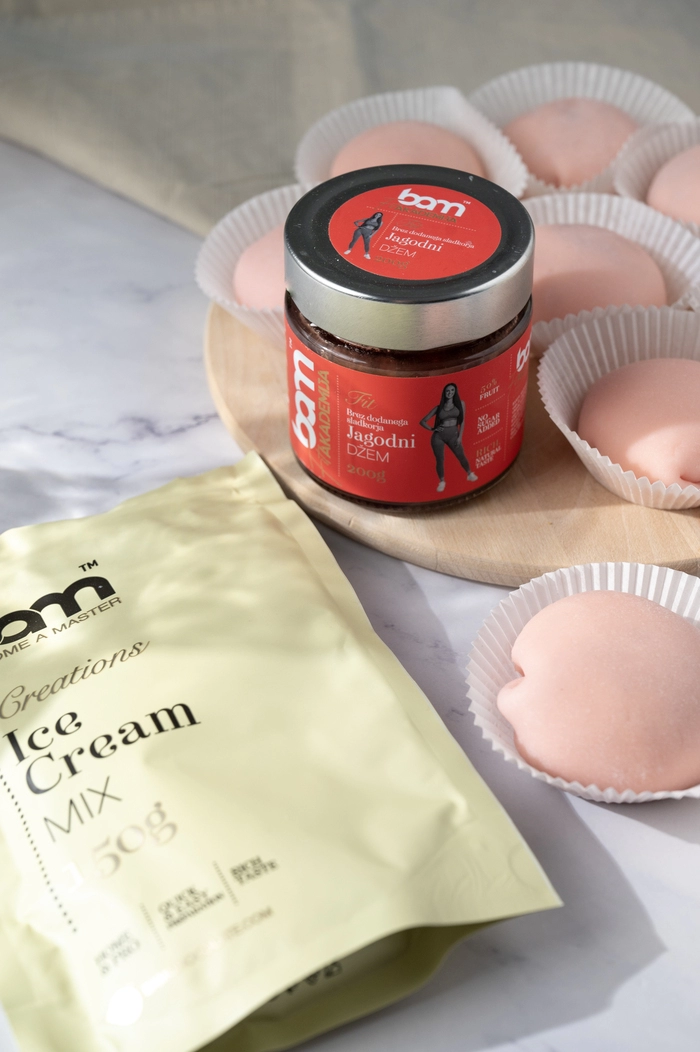 Jahodové mochi